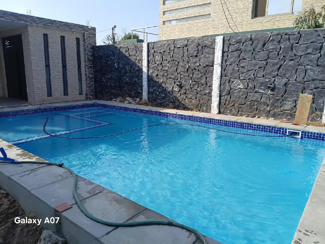 construção de piscinas e Pavê e churrasqueira - 3