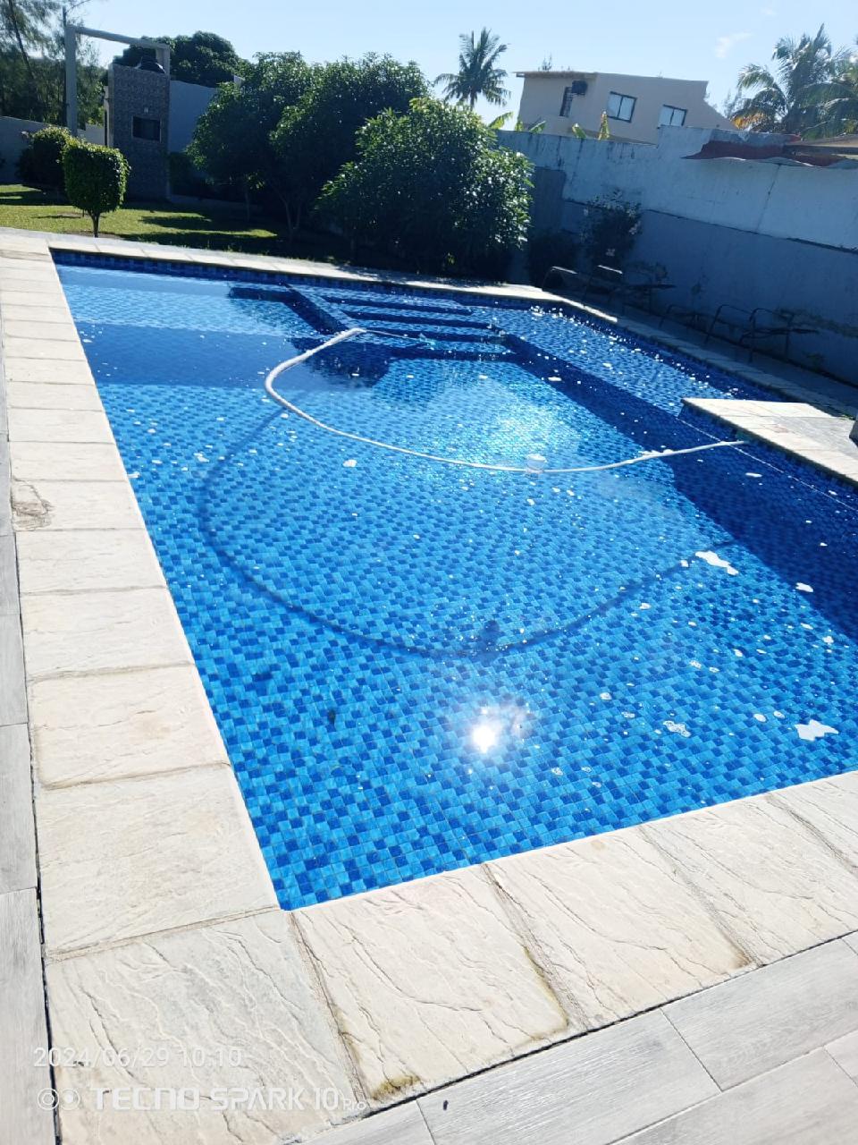 piscinas modernas