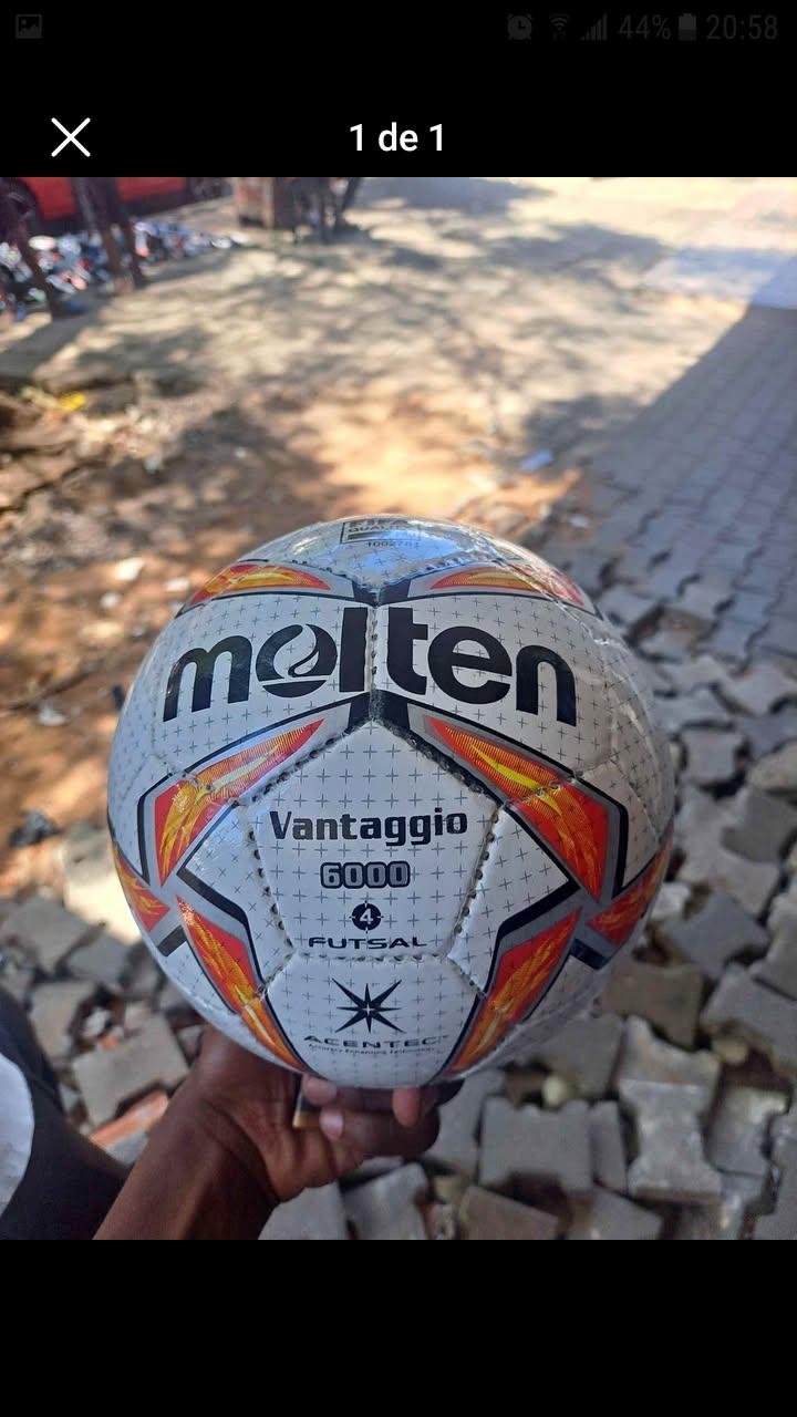 Material de futebol para uso pessoal